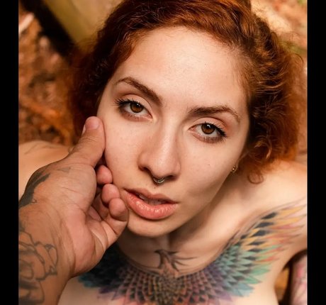 Flordetangerina top actress photo