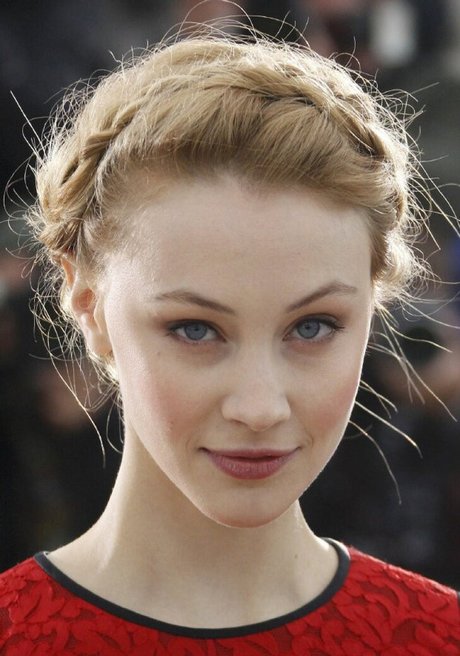 Sarah Gadon pornographic star picture