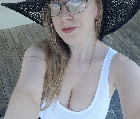 asian shower onlyfans naked galleries