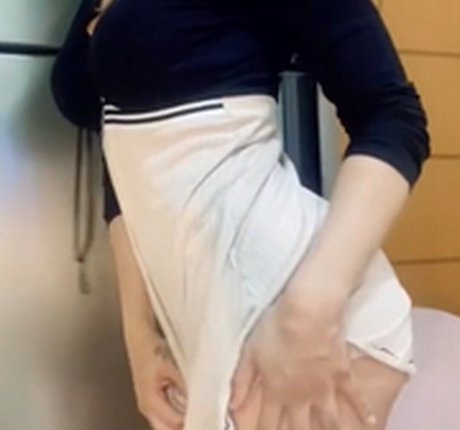 Helen Japa high quality actress pictures