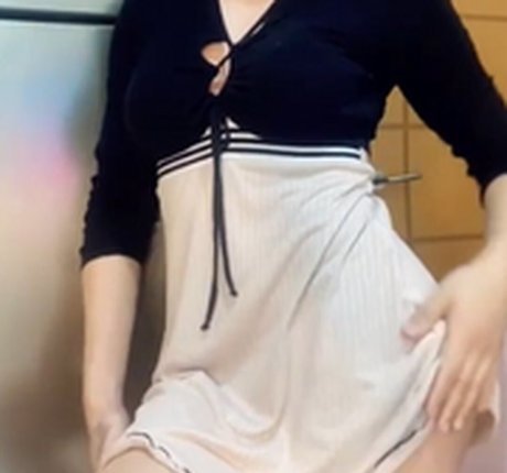 Helen Japa model pornographic pictures