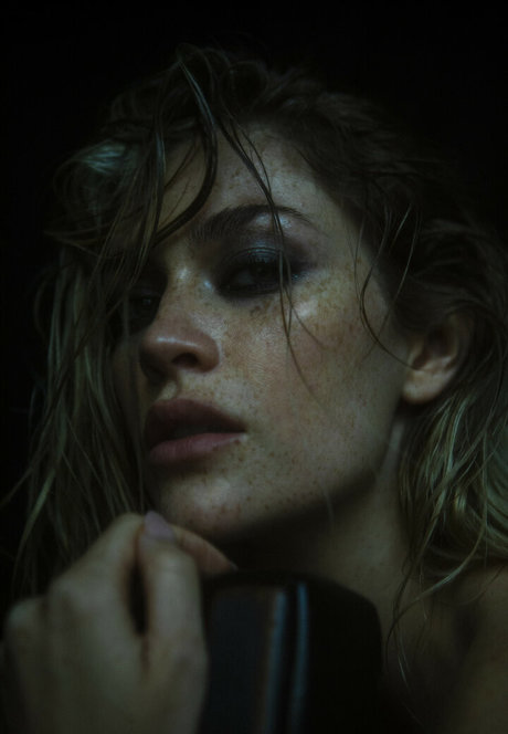 Swalina model naked photo