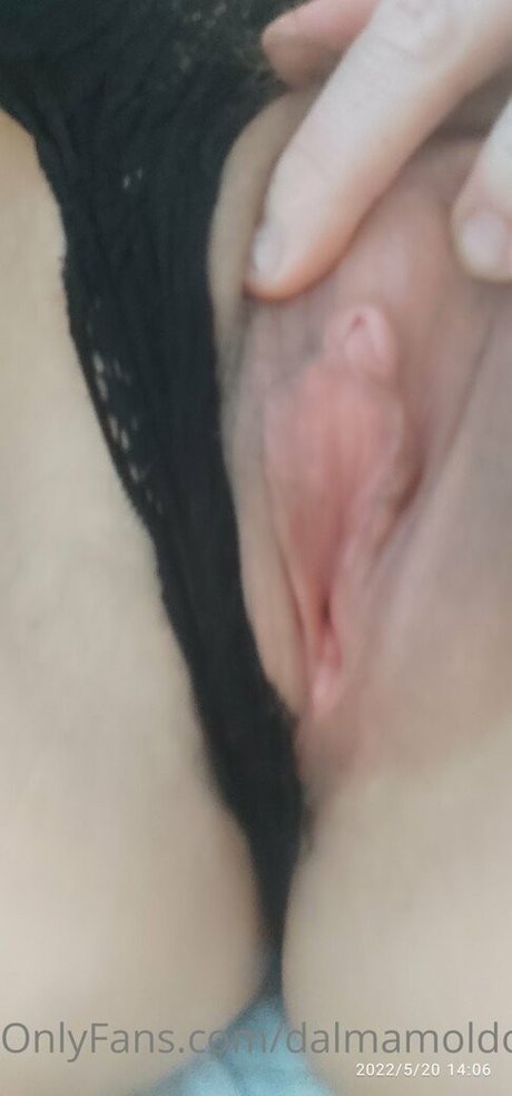 Dalmamoldovan model pornographic photos