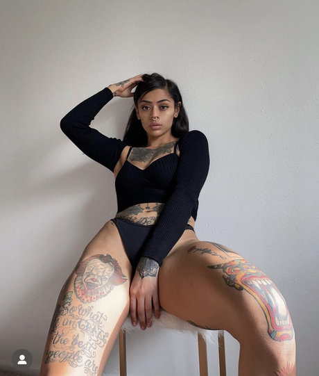 Thiccany Spears hot model img