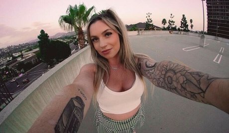 Mkxxxxx perfect pornstar gallery