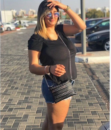 Marin Elbaz pornographic actress images