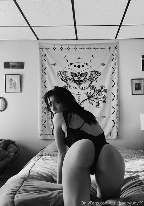 littlebootyjudy69 star adult photo