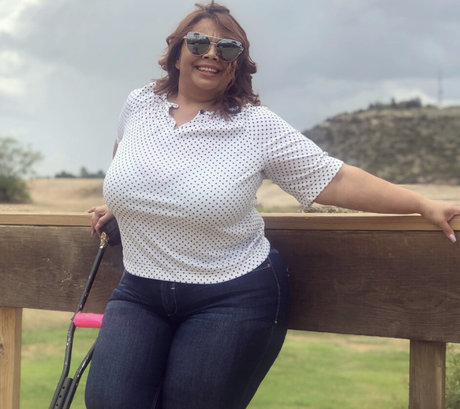 SueAnn perfect pornstar img