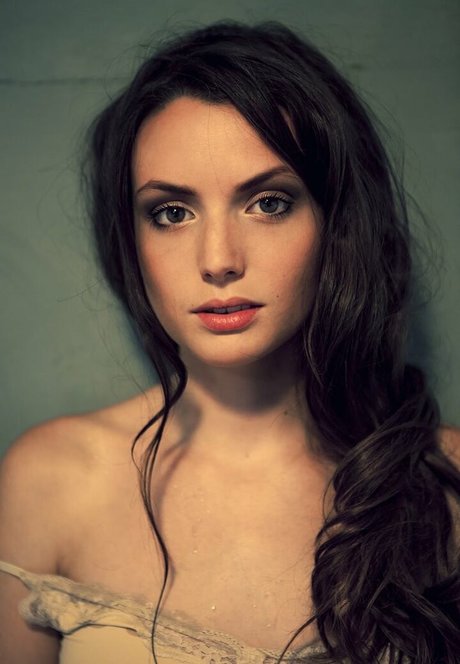 Gaite Jansen pretty model pics