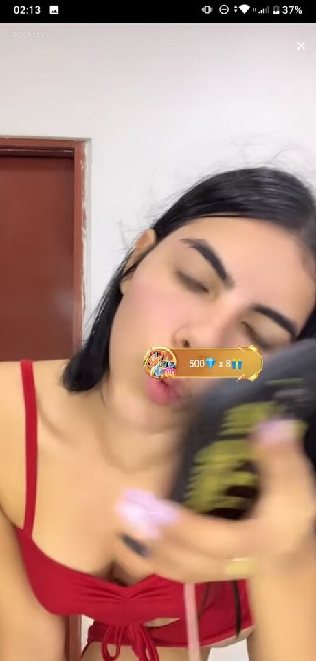 Emipd top model photo