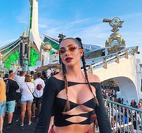 Lola Lolita xxx pornstar image