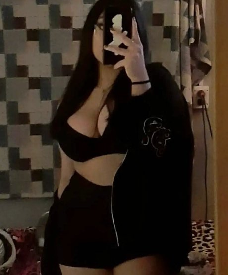 Anahi Cardenas sexy actress pics