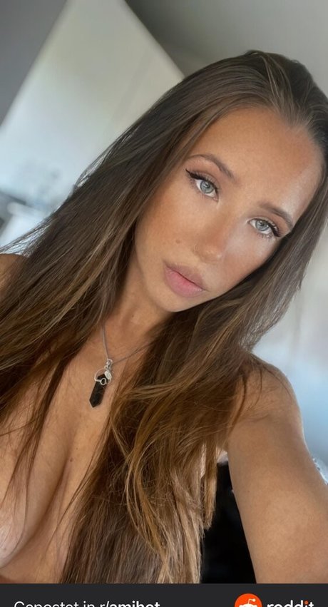 chubby latina onlyfans free xxx pic