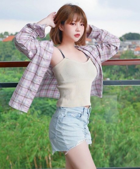 Matcha Mei pornstar nude img