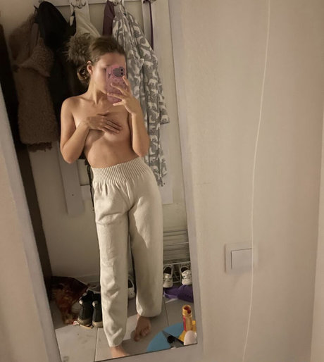 curly decency model erotic picture