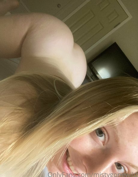 XXXmisty adult star picture