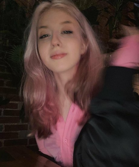 breakmebab erotic model archive