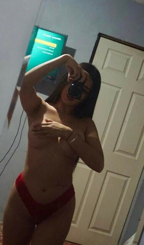 Steph Torres model xxx pic