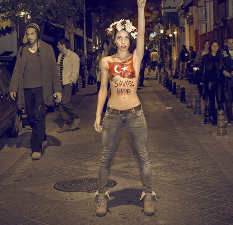 Didem Dinc star best galleries