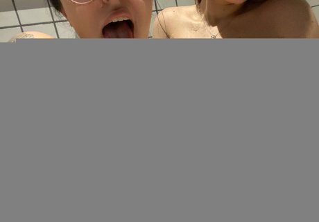 Giovanna Zague nude model picture