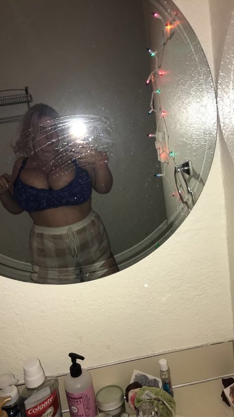 Gracekivlin pornstar art pics