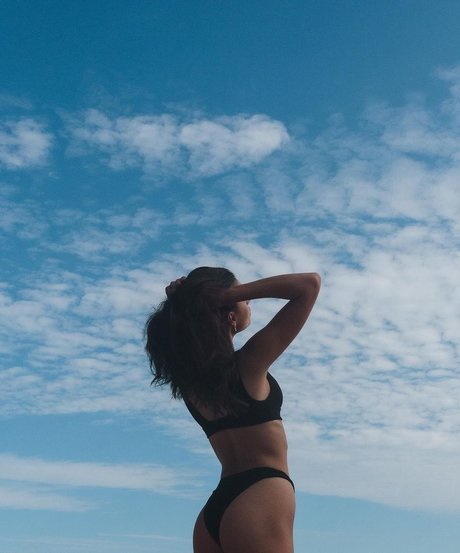 Alyssa Lynch pornographic star archive