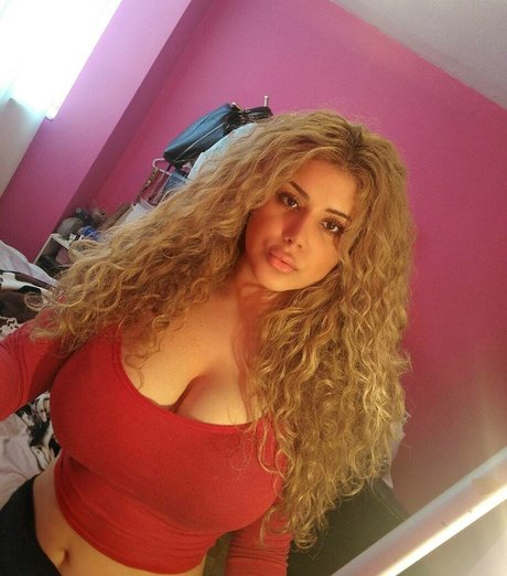 sarabahrami_ model best gallery