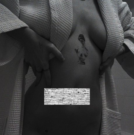 Cap0nce pornstar hd image