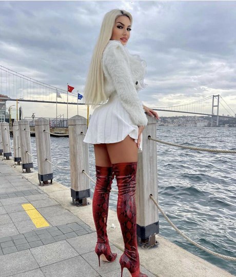 Jelena Savic model porn pictures