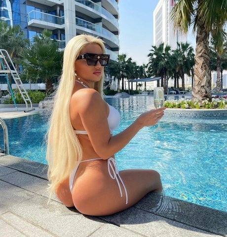 Jelena Savic erotic star img