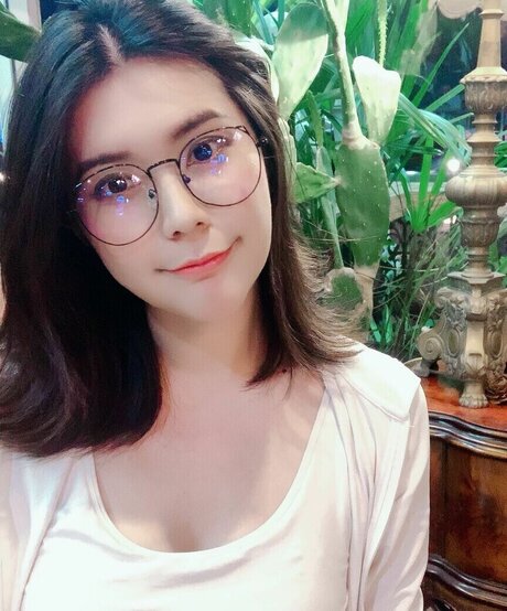 OnniesM model hd img