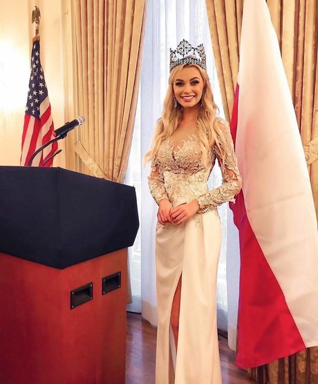 Karolina Bielawska pornstar free galleries