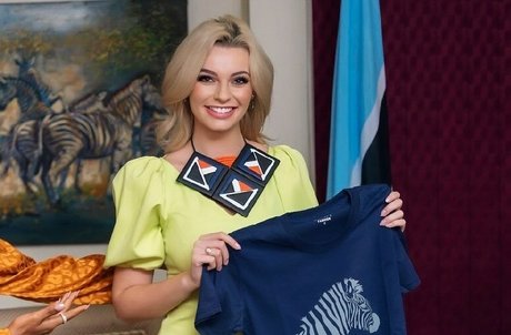 Karolina Bielawska erotic pornstar photos