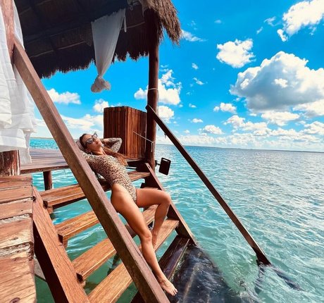 Carolina Gaitan pornstar adult gallery