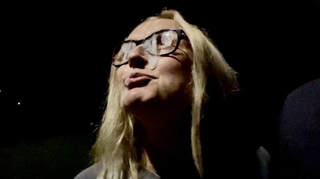 cumcoveredbunny top star img