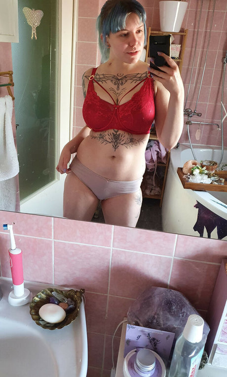 softcorecosplay nudes model photo