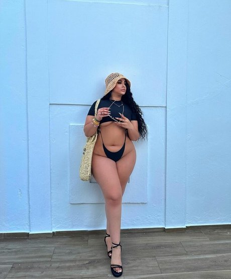 Stacy Londyn art pornstar photo