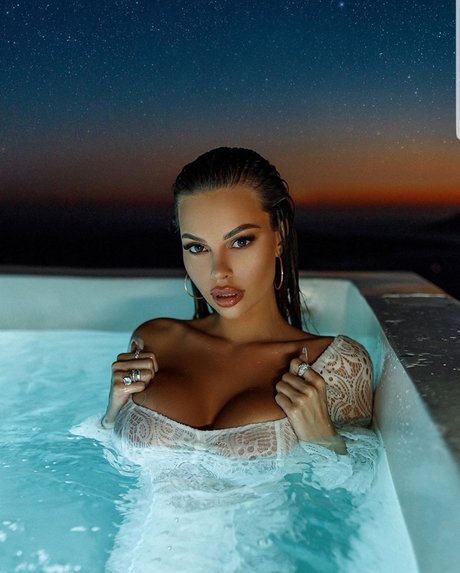 Justyna Gradek nudes model archive