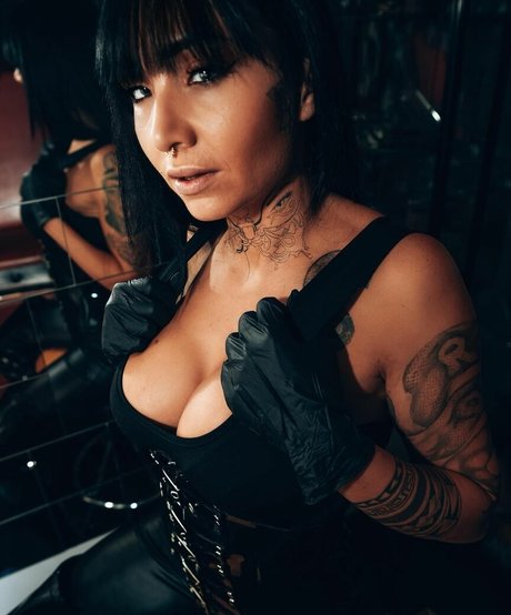 Inkedfleur model nude pictures