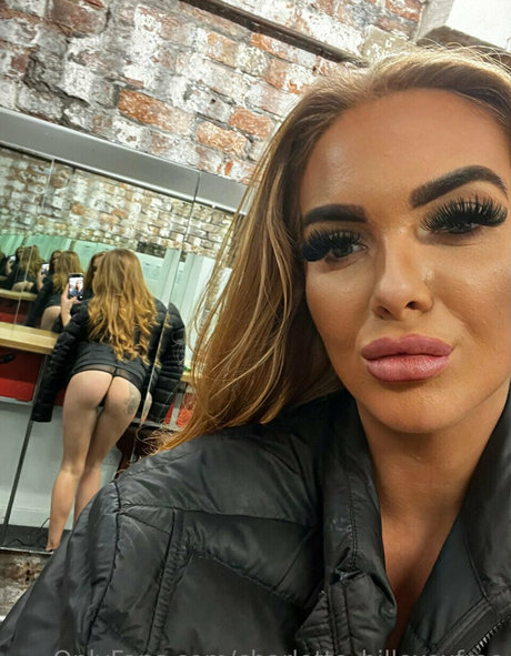 Charlotte Hill model high quality pic