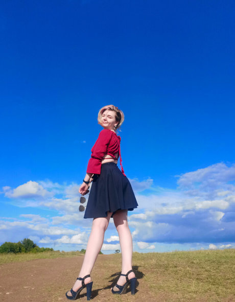 Atamasha adult model img