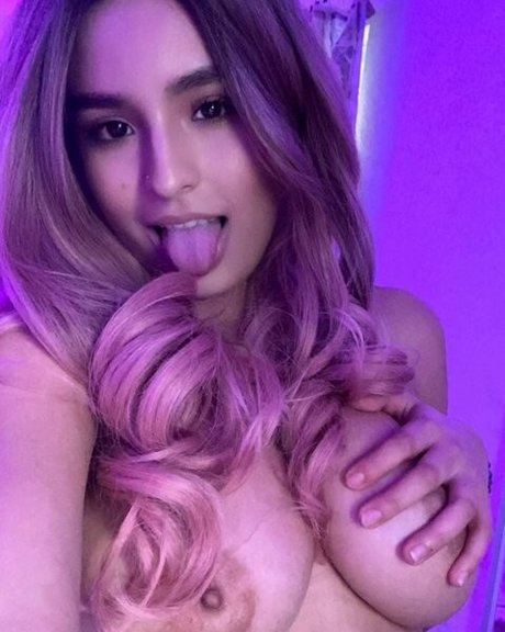 Daisie Sinn star art img