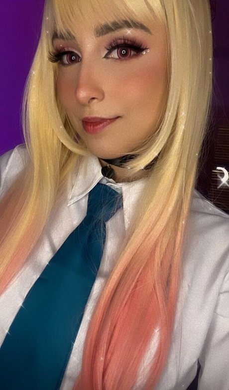 Faelinyfae nude model pictures