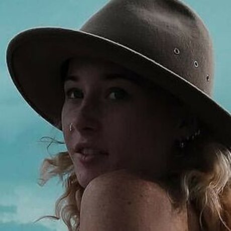 Krystall666 perfect star photos