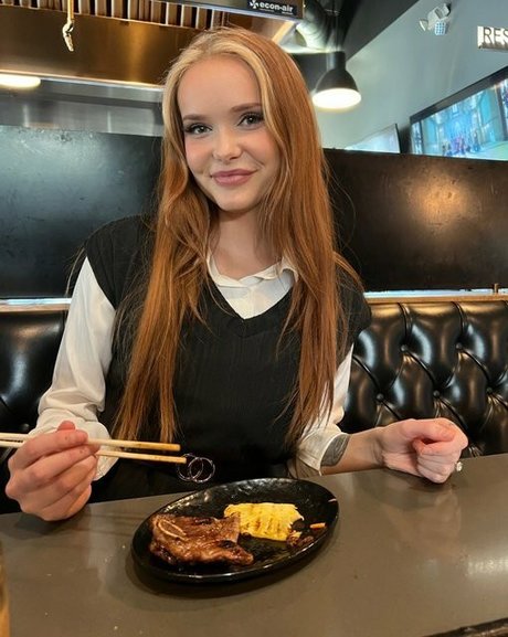 chloefoxxe perfect star img