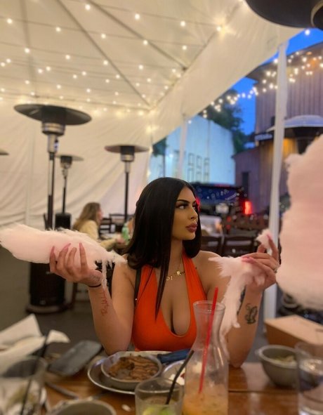 The Greek Freak star pretty photos