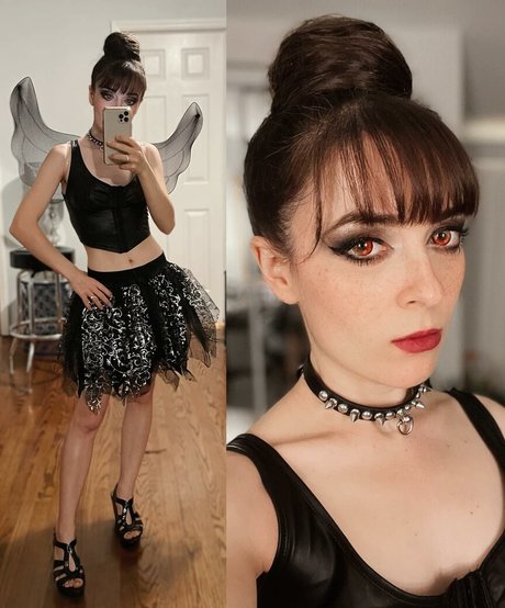 Aara Lee erotic star gallery