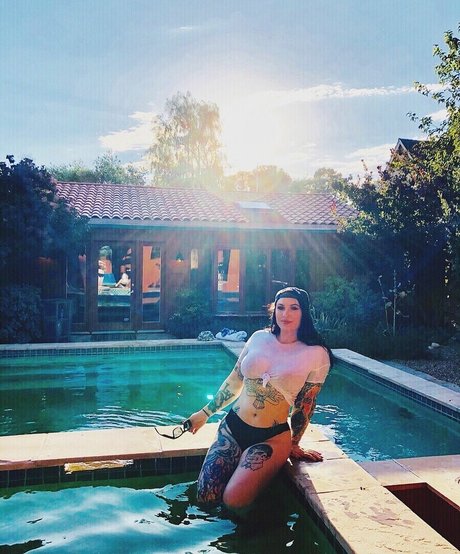 Erika Von Doom model adult img