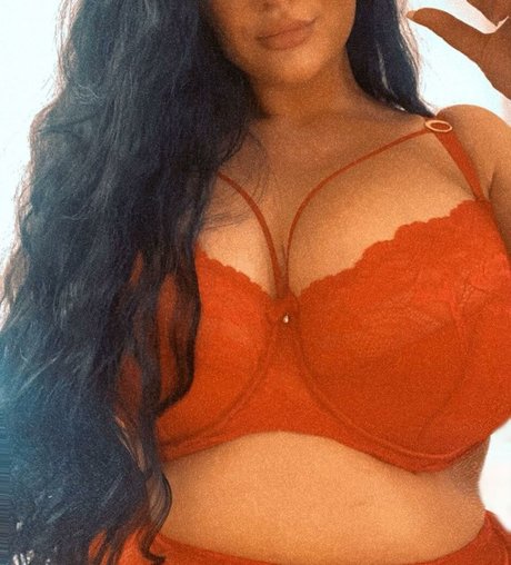 Madeleine York art actress photos