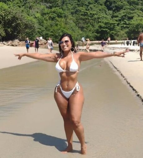 Gi Souza pornstar exclusive image